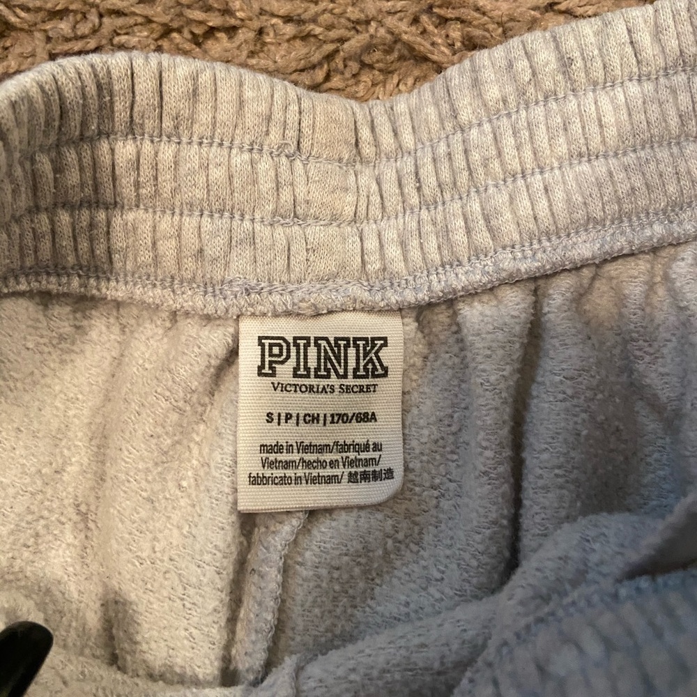 Joggers - Picture 2 of 2